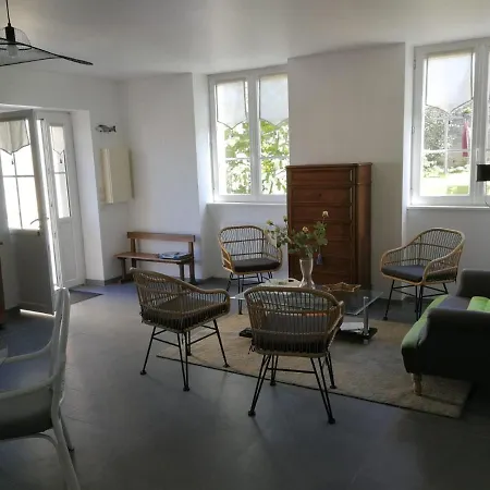 בית נופש Jadis, L'ecole De Maisy, Port Et Au Bout De L'avenue *