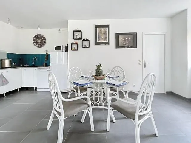 Jadis, L'ecole De Maisy, Port Et Au Bout De L'avenue Ferienhaus *